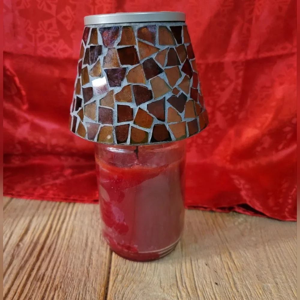 Vintage Home Interiors Amber Mosaic Glass Candle Shade